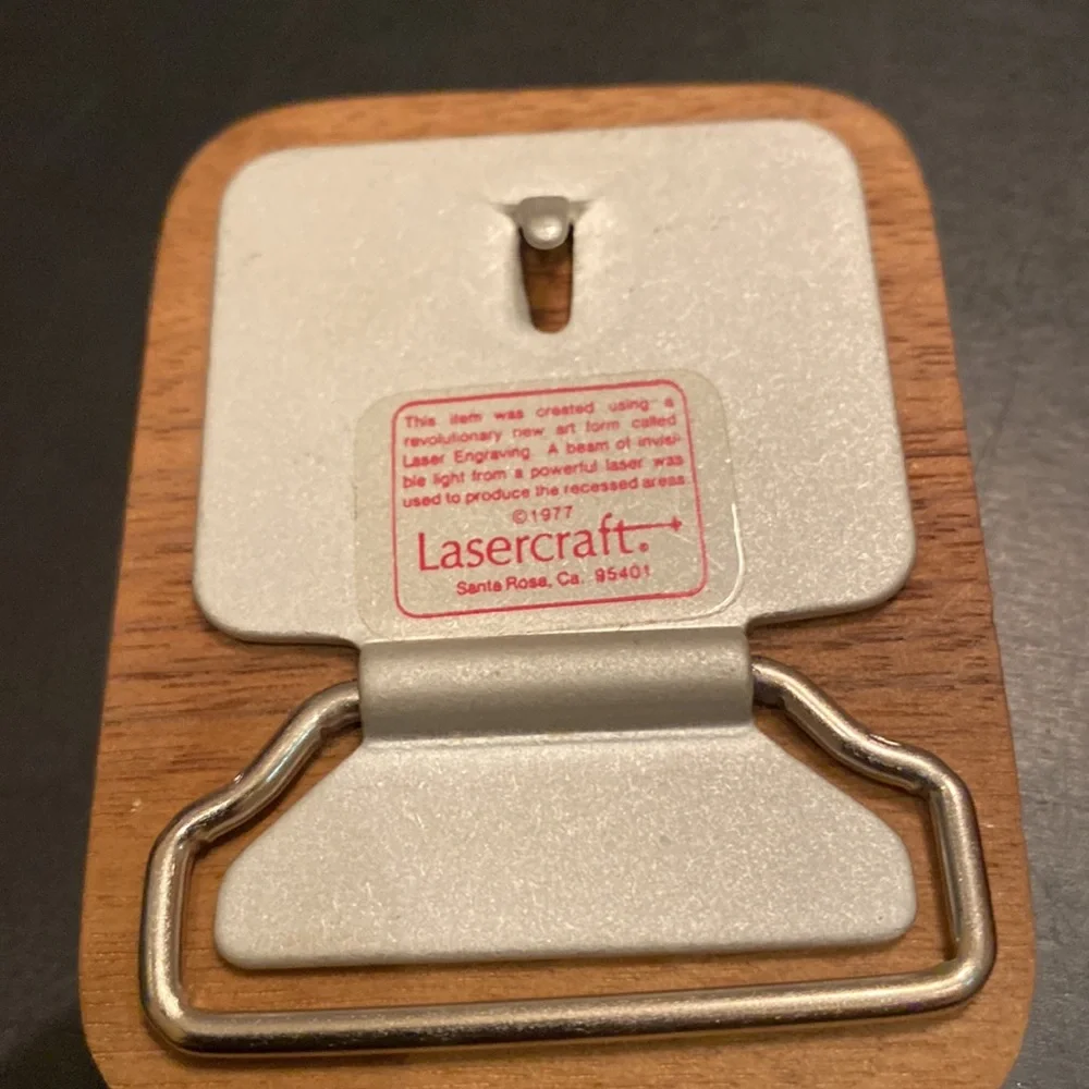 VTG 1977 Lasercraft wooden buck chunky deer belt buckle hunting